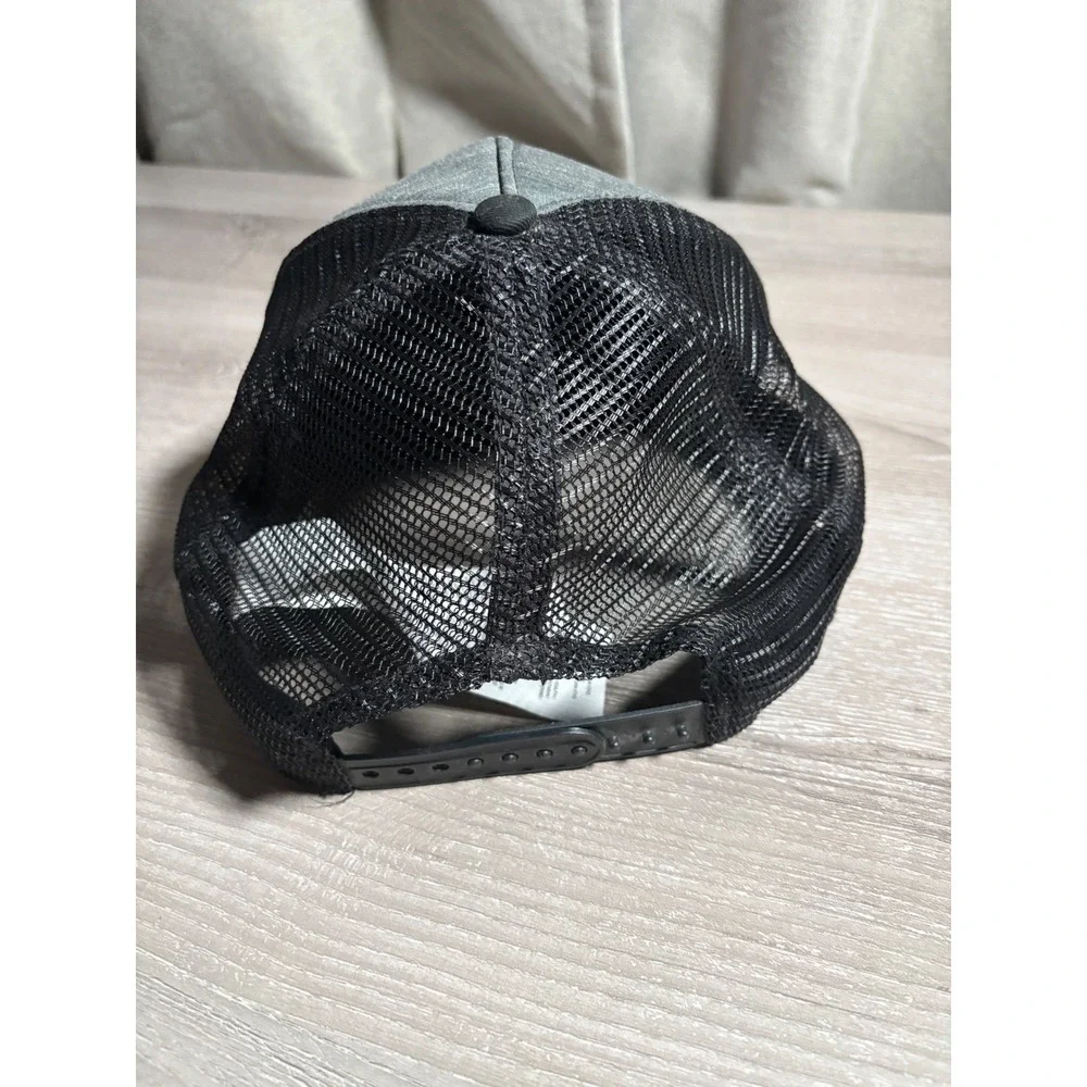 Reef Mens Trucker Hat Mesh Snapback Grey Rainbow Stripe Surf Cap One Size